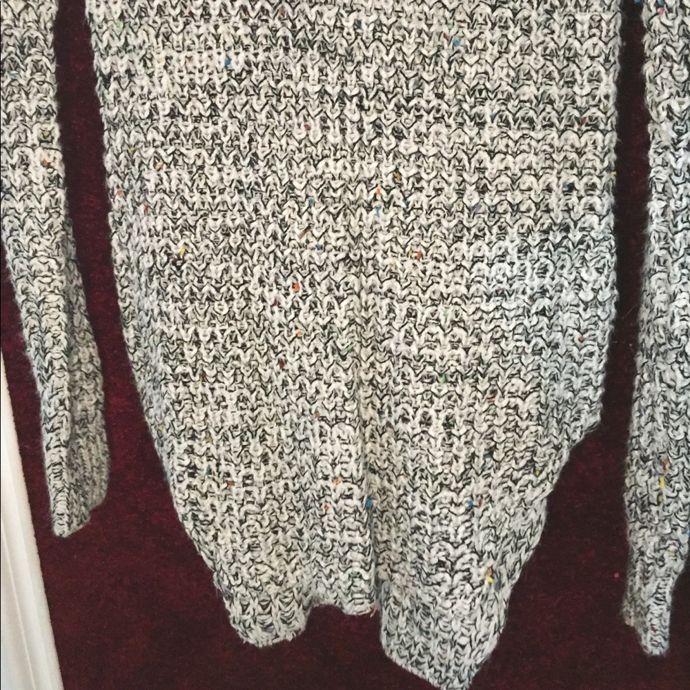 Turtle Neck Dress - Picture 3 of 4